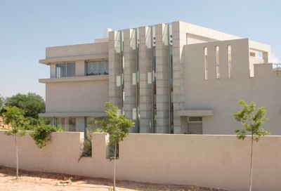 שמש 26